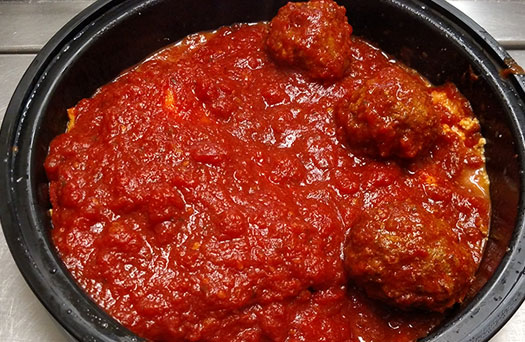dinner_with_meatballs_525x345